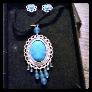Tribal turquoise earrings and necklace set